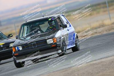 media/Sep-30-2023-24 Hours of Lemons (Sat) [[2c7df1e0b8]]/Track Photos/10am (Star Mazda)/